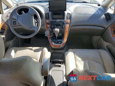 Zdjęcie 8 z 15 samochodu: 2000 LEXUS RX 300 VIN:JT6HF10U6Y0104912 - miniatura