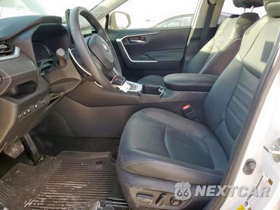 Zdjęcie 7 z 14 samochodu: 2024 TOYOTA RAV4 XLE PREMIUM VIN:JTMB6RFV6RD557077 - miniatura