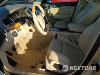 Zdjęcie 7 z 14 samochodu: 2010 LINCOLN MKS VIN:1LNHL9DR1AG605415 - miniatura