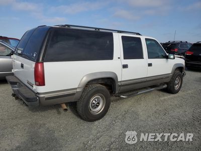 Trzecie zdjęcie samochodu z tyłu: 1999 CHEVROLET SUBURBAN K2500 VIN:1GNGK26J1XJ542188 - miniatura