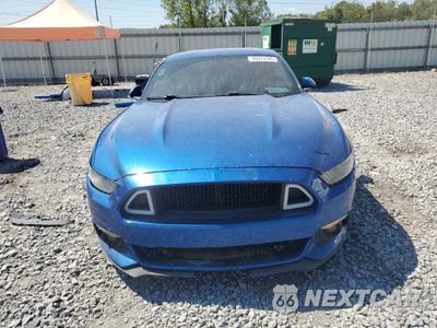 Piąte zdjęcie samochodu w środku: 2017 FORD MUSTANG VIN:1FA6P8TH3H5296299 - miniatura