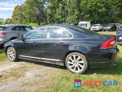 Trzecie zdjęcie samochodu z tyłu: 2012 VOLVO S80 T6 VIN:YV1902AH2C1152345 - miniatura