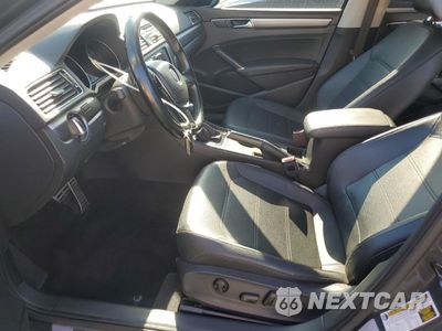 Zdjęcie 7 z 13 samochodu: 2017 VOLKSWAGEN PASSAT R-LINE VIN:1VWDT7A30HC005443 - miniatura