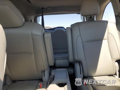 Zdjęcie 10 z 13 samochodu: 2017 TOYOTA HIGHLANDER SE VIN:5TDKZRFH8HS230460 - miniatura