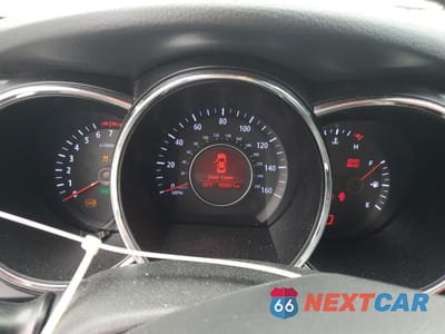 Zdjęcie 9 z 14 samochodu: 2012 KIA OPTIMA EX VIN:5XXGN4A75CG043917 - miniatura