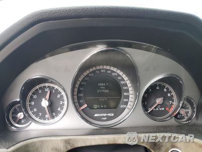 Zdjęcie 9 z 14 samochodu: 2010 MERCEDES-BENZ E 63 AMG VIN:WDDHF7HB9AA154420 - miniatura