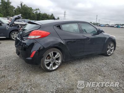 Trzecie zdjęcie samochodu z tyłu: 2013 HYUNDAI VELOSTER VIN:KMHTC6AD0DU106306 - miniatura