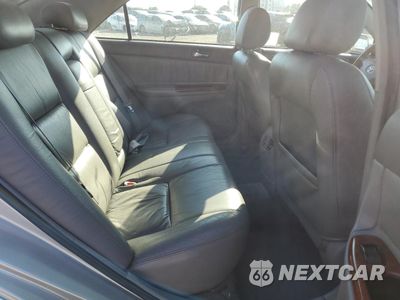 Zdjęcie 10 z 15 samochodu: 2003 TOYOTA CAMRY LE VIN:4T1BE32K53U733552 - miniatura