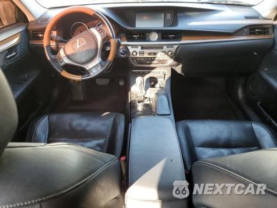 Zdjęcie 8 z 12 samochodu: 2014 LEXUS ES 300H VIN:JTHBW1GG2E2073378 - miniatura