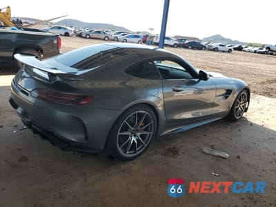 Trzecie zdjęcie samochodu z tyłu: 2020 MERCEDES-BENZ AMG GT R VIN:WDDYJ7KA8LA025120 - miniatura