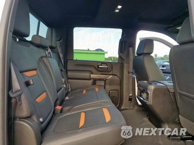 Zdjęcie 10 z 12 samochodu: 2022 GMC SIERRA K3500 AT4 VIN:1GT49VEY4NF271943 - miniatura