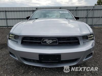Piąte zdjęcie samochodu w środku: 2013 FORD MUSTANG VIN:1ZVBP8EM4D5252323 - miniatura