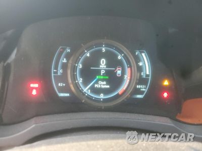 Zdjęcie 9 z 14 samochodu: 2017 LEXUS RC 350 VIN:JTHHE5BC2H5017579 - miniatura
