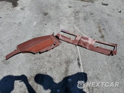 Zdjęcie 12 z 13 samochodu: 1983 TOYOTA SUPRA VIN:JT2MA67L9D0063971 - miniatura