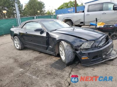 Czwarte zdjęcie samochodu z boku: 2013 FORD MUSTANG VIN:1ZVBP8EM8D5234133 - miniatura