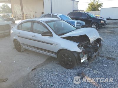 Czwarte zdjęcie samochodu z boku: 2007 HYUNDAI ACCENT GLS VIN:KMHCN46C57U143211 - miniatura