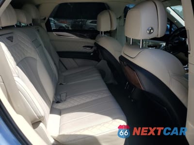 Zdjęcie 11 z 15 samochodu: 2017 BENTLEY BENTAYGA VIN:SJAAC2ZV2HC014788 - miniatura