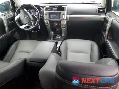 Zdjęcie 8 z 13 samochodu: 2019 TOYOTA 4RUNNER SR5/SR5 PREMIUM VIN:JTEBU5JR7K5664255 - miniatura