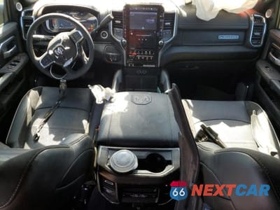 Zdjęcie 8 z 13 samochodu: 2025 RAM 2500 LARAMIE VIN:3C63R5FL1SG522840 - miniatura