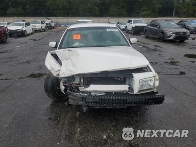Piąte zdjęcie samochodu w środku: 2006 MERCURY GRAND MARQUIS GS VIN:2MEFM74V46X606536 - miniatura