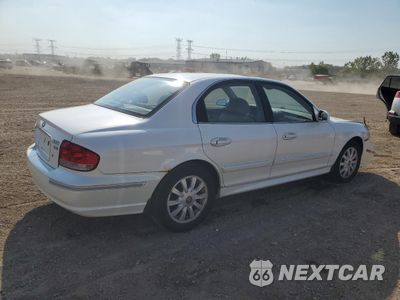Trzecie zdjęcie samochodu z tyłu: 2002 HYUNDAI SONATA GLS VIN:KMHWF35H12A689693 - miniatura