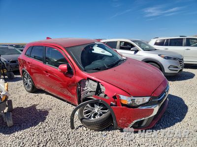 Czwarte zdjęcie samochodu z boku: 2018 MITSUBISHI OUTLANDER SPORT ES VIN:JA4AP3AW5JU015053 - miniatura