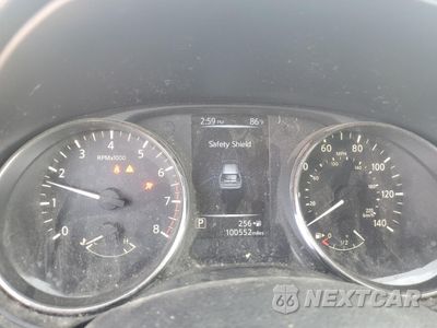 Zdjęcie 9 z 14 samochodu: 2017 NISSAN ROGUE S VIN:KNMAT2MV1HP591780 - miniatura