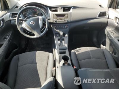 Zdjęcie 8 z 16 samochodu: 2017 NISSAN SENTRA S VIN:3N1AB7AP1HY304087 - miniatura