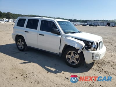 Czwarte zdjęcie samochodu z boku: 2008 JEEP PATRIOT SPORT VIN:1J8FT28W28D676081 - miniatura