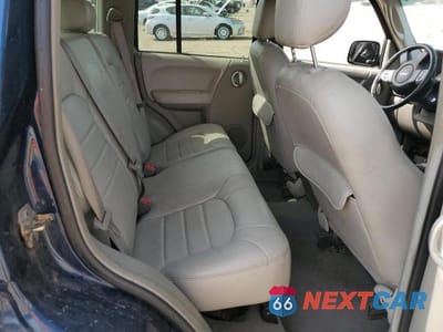 Zdjęcie 10 z 13 samochodu: 2002 JEEP LIBERTY LIMITED VIN:1J4GL58K92W114582 - miniatura