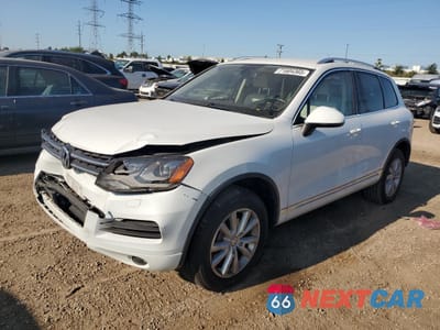2014 VOLKSWAGEN TOUAREG V6 WVGEF9BP8ED013738 - główne zdjęcie licytacji z USA - miniatura