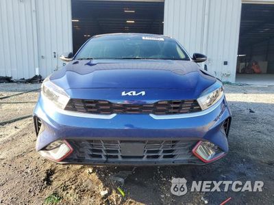 Piąte zdjęcie samochodu w środku: 2024 KIA FORTE GT LINE VIN:3KPF54AD0RE826727 - miniatura