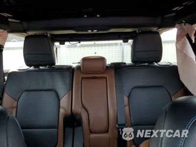 Zdjęcie 10 z 16 samochodu: 2021 FORD BRONCO BASE VIN:1FMDE5DH0MLB00504 - miniatura