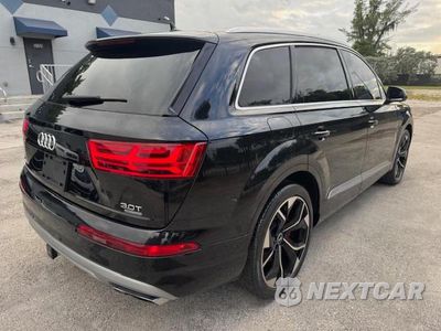 Trzecie zdjęcie samochodu z tyłu: 2017 AUDI Q7 PREMIUM VIN:WA1AAAF76HD005567 - miniatura