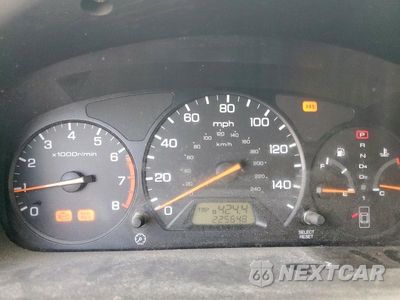 Zdjęcie 9 z 13 samochodu: 2002 HONDA ACCORD EX VIN:JHMCG66862C005115 - miniatura