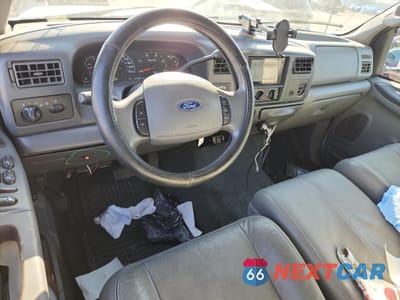 Zdjęcie 8 z 11 samochodu: 2003 FORD F350 SRW SUPER DUTY VIN:1FTSW31P03EC88064 - miniatura