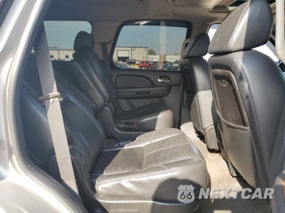 Zdjęcie 11 z 16 samochodu: 2007 CHEVROLET TAHOE K1500 VIN:1GNFK13027J376734 - miniatura