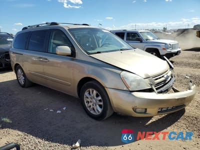 Czwarte zdjęcie samochodu z boku: 2008 KIA SEDONA EX VIN:KNDMB233686199075 - miniatura