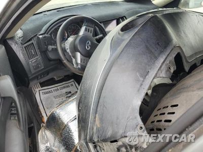 Zdjęcie 8 z 13 samochodu: 2004 INFINITI FX35 VIN:JNRAS08W64X224541 - miniatura