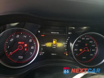 Zdjęcie 9 z 12 samochodu: 2023 DODGE CHARGER SCAT PACK VIN:2C3CDXGJ4PH643714 - miniatura