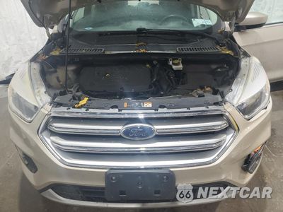 Zdjęcie 12 z 13 samochodu: 2017 FORD ESCAPE SE VIN:1FMCU9GD5HUD71282 - miniatura