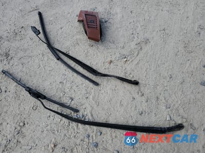 Zdjęcie 13 z 14 samochodu: 2003 NISSAN MURANO SL VIN:JN8AZ08T43W106773 - miniatura