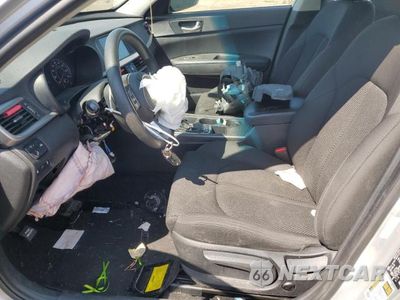 Zdjęcie 7 z 12 samochodu: 2019 KIA OPTIMA LX VIN:5XXGT4L33KG329120 - miniatura