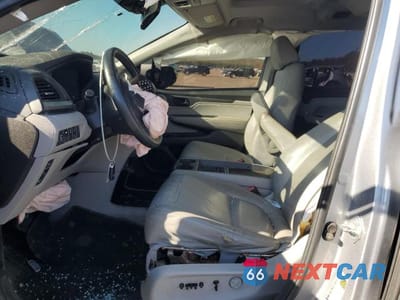 Zdjęcie 7 z 14 samochodu: 2019 HONDA ODYSSEY EXL VIN:5FNRL6H76KB027503 - miniatura