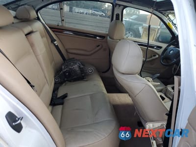 Zdjęcie 10 z 13 samochodu: 2000 BMW 323 I VIN:WBAAM3341YCB22708 - miniatura