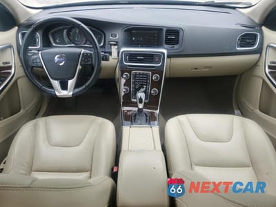 Zdjęcie 9 z 10 samochodu: 2015 VOLVO S60 PREMIER VIN:YV1612TB4F1305157 - miniatura