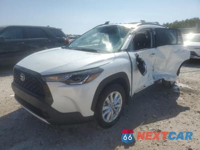 2024 TOYOTA COROLLA CROSS LE 7MUBAAAG5RV092567 - główne zdjęcie licytacji z USA - miniatura