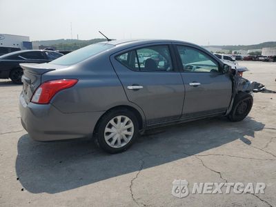 Trzecie zdjęcie samochodu z tyłu: 2016 NISSAN VERSA S VIN:3N1CN7AP5GL830606 - miniatura