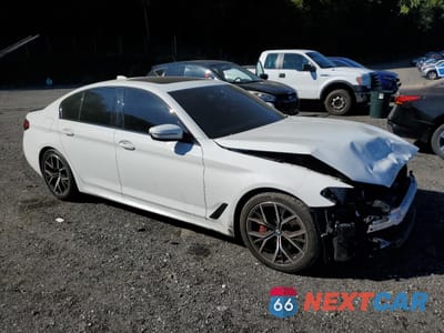 Czwarte zdjęcie samochodu z boku: 2023 BMW 530 XI VIN:WBA13BJ08PWY13404 - miniatura