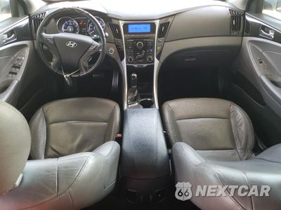 Zdjęcie 8 z 14 samochodu: 2011 HYUNDAI SONATA VIN:5NPEC4AC0BH002091 - miniatura